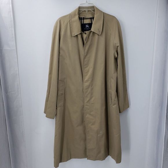 BURBERRY LONDON creme trench coat